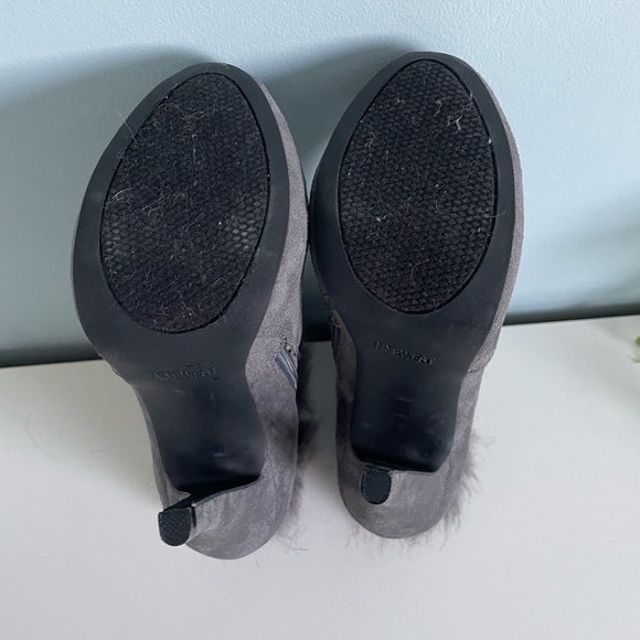 Nine West High Heeled Booties - Picture 3 of 3